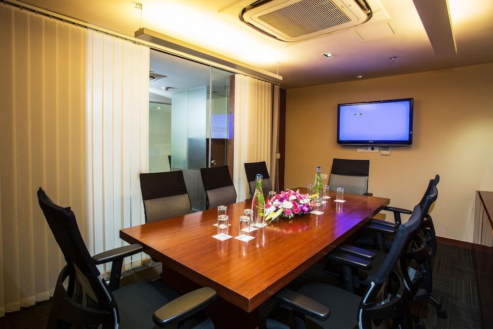 Keys Select By Lemon Tree Hotels, Hosur Road, Bengaluru מראה חיצוני תמונה